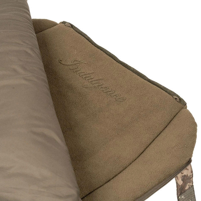 Nash Indulgence 4 Leg Junior Sleep System Camo